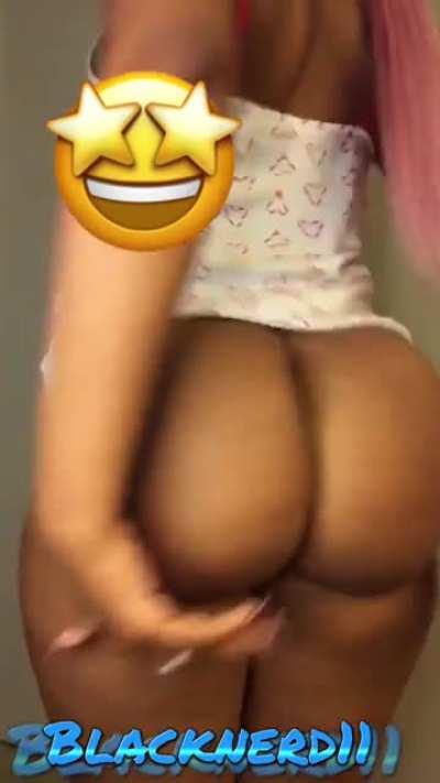 HMU on telegram Blacknerd11 for Teen Links NO TRADES  